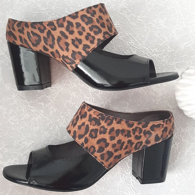 Chalas Animal Print | Chalas de cuero mujer | VANIUSKA